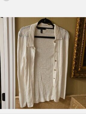 Elegant White Knit Sweater